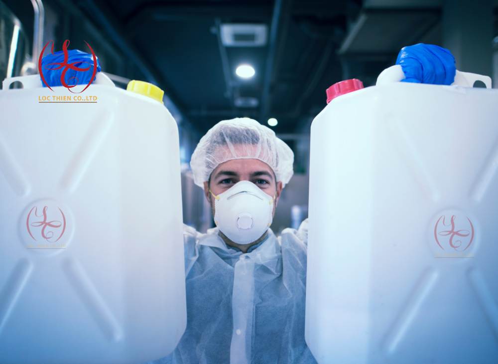 NaOH 32% Mua Ở Đâu - NaOH 32% - Natri Hydroxit