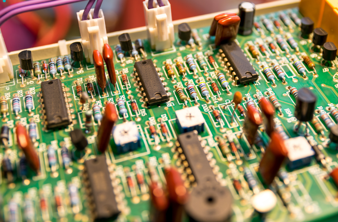 Thiết bị bán dẫn